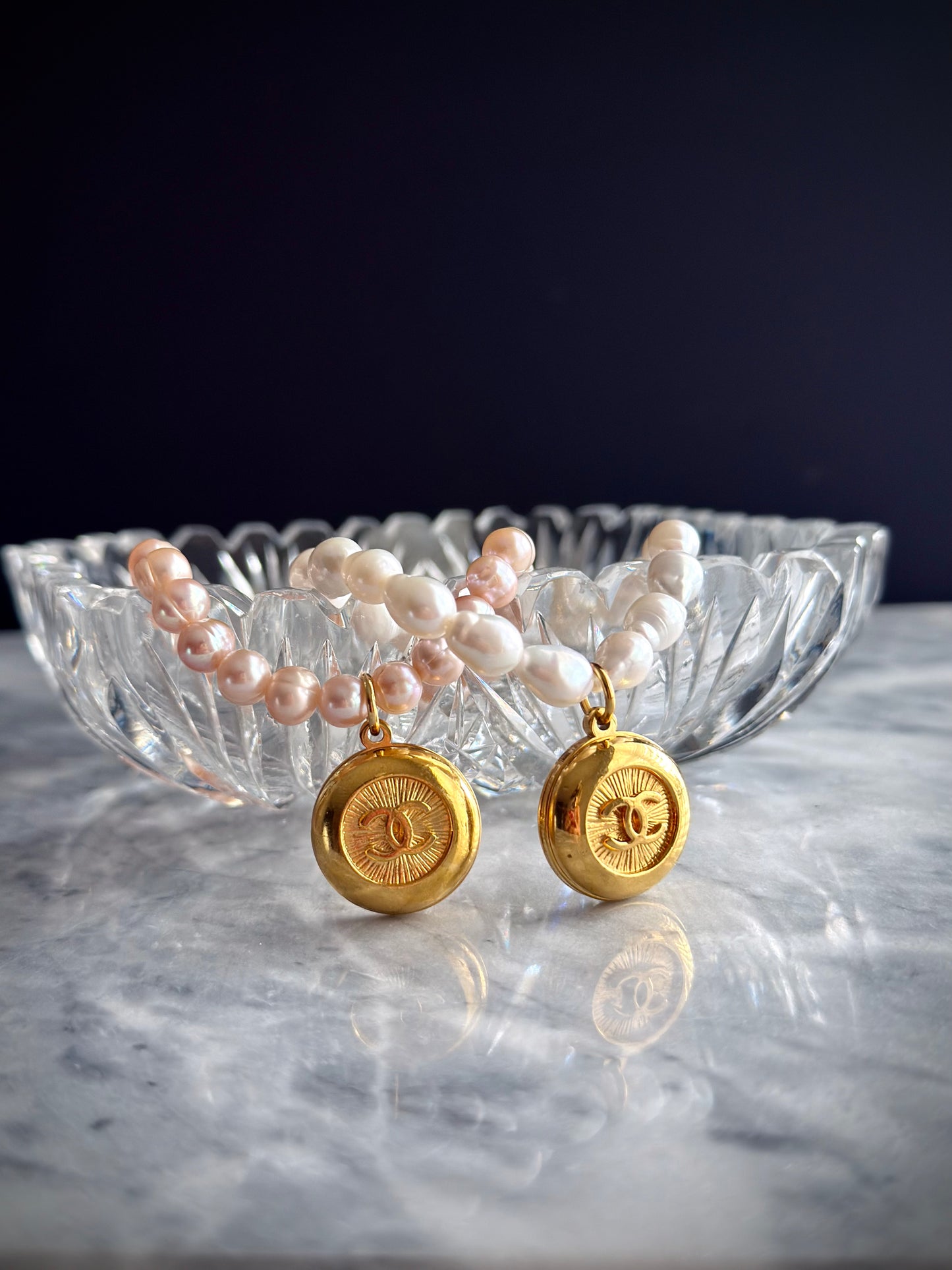 Pink pearl Authentic Reworked button bracelet 🌸