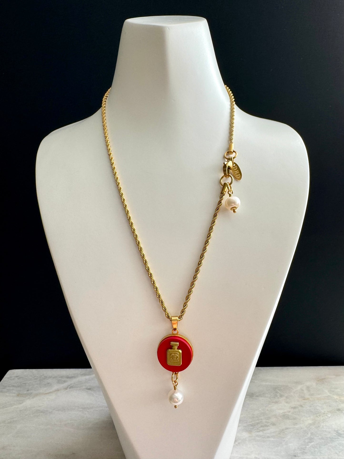❤️ EXTREMELY RARE reworked red button necklace