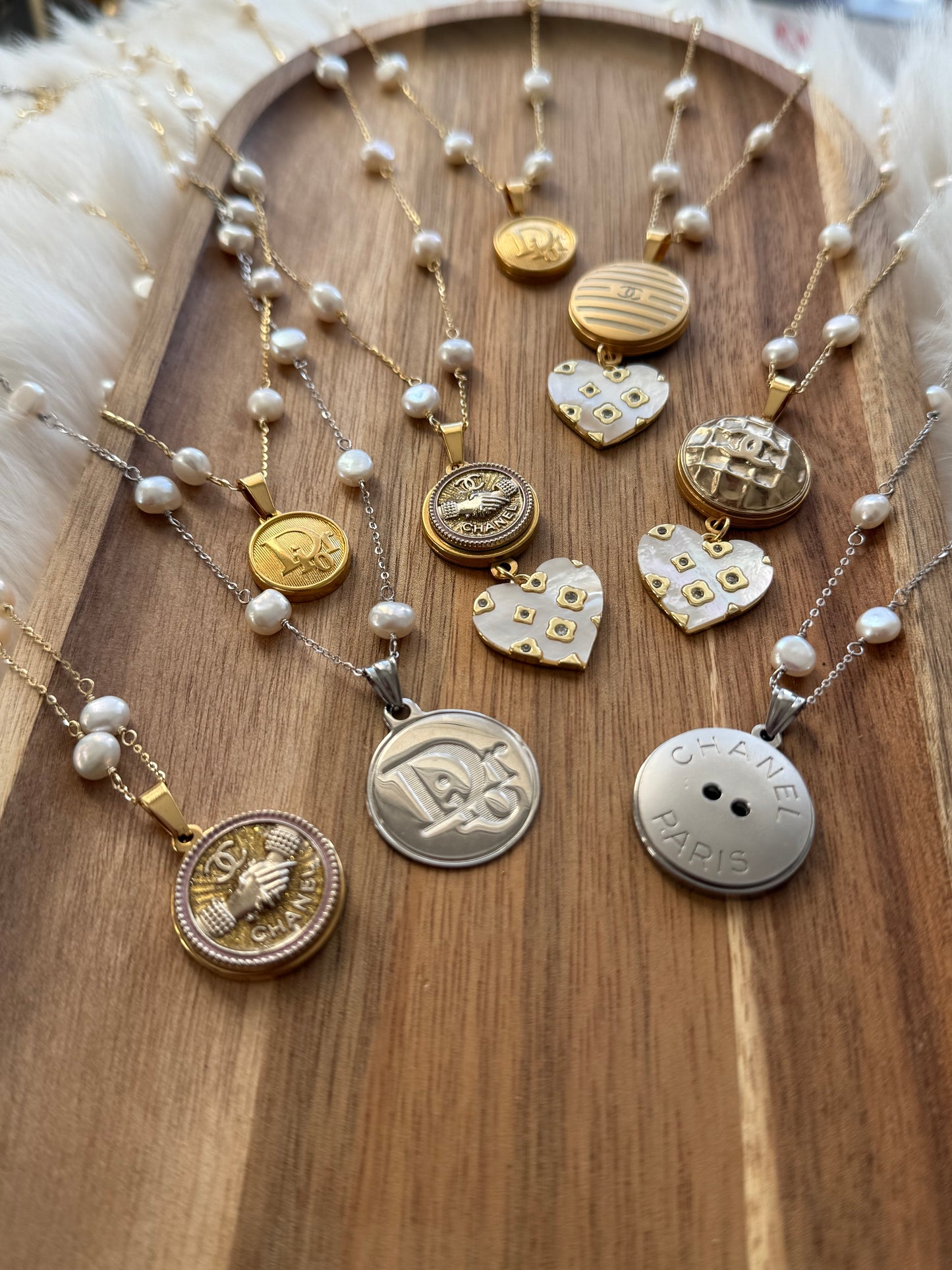 🤍 One of a kind Authentic Reworked button pearl necklace