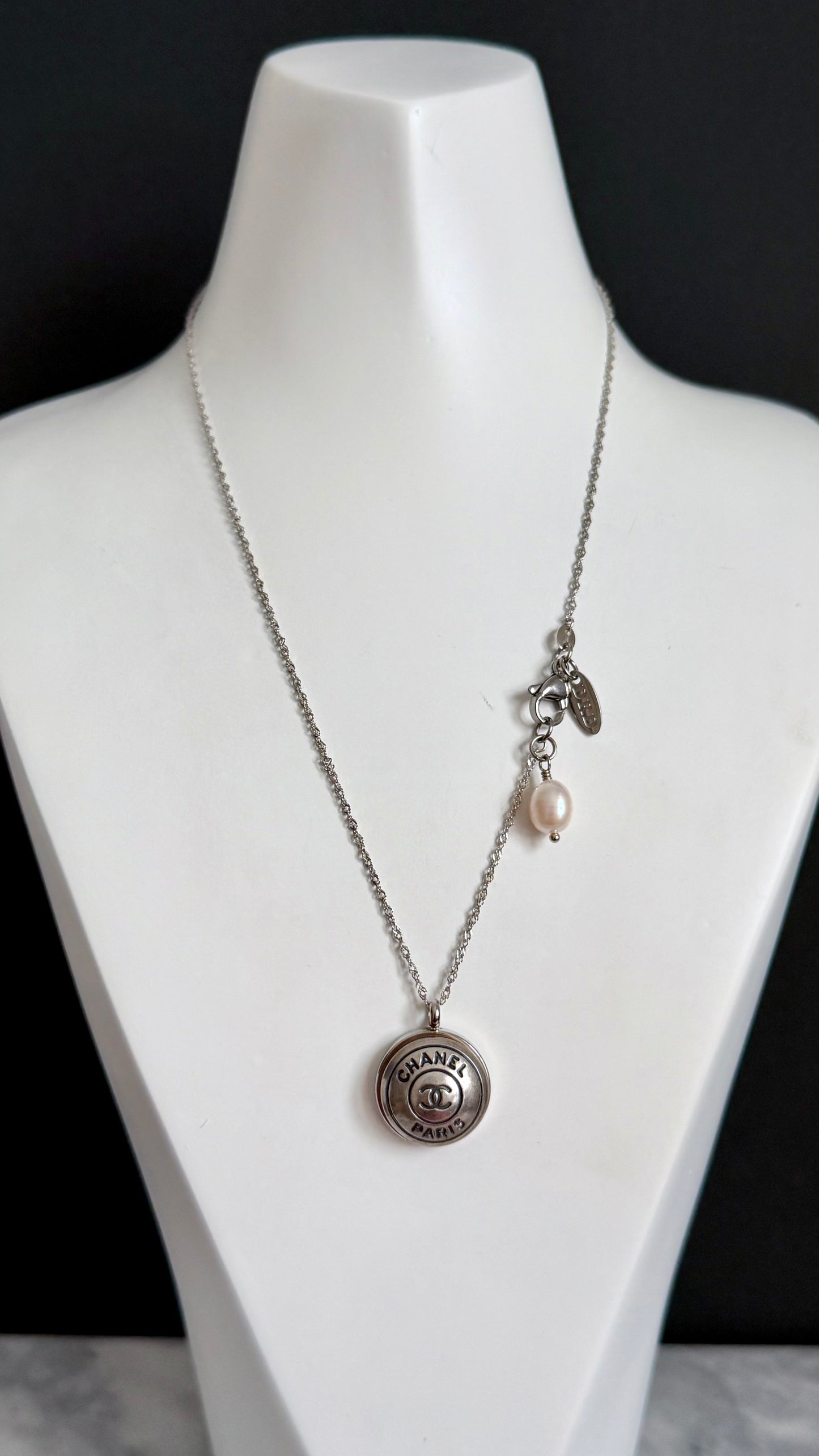 🖤 Reworked Authentic sterling silver button necklace with sterling silver chain