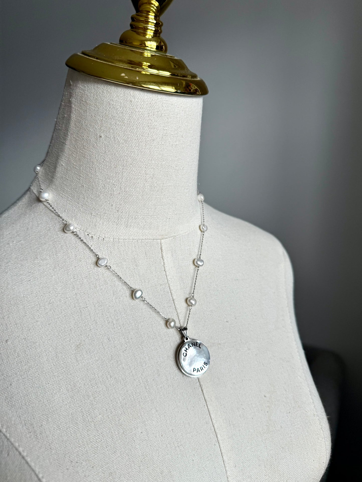 🤍 One of a kind Authentic Reworked button pearl necklace