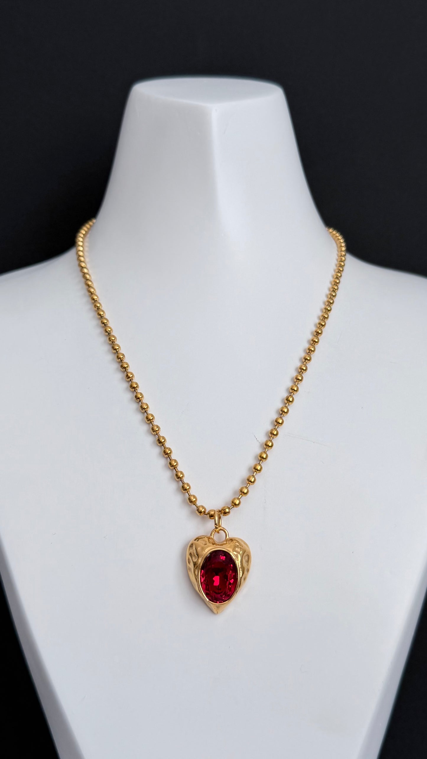 ❤️ Gold Crystal heart necklace ❤️