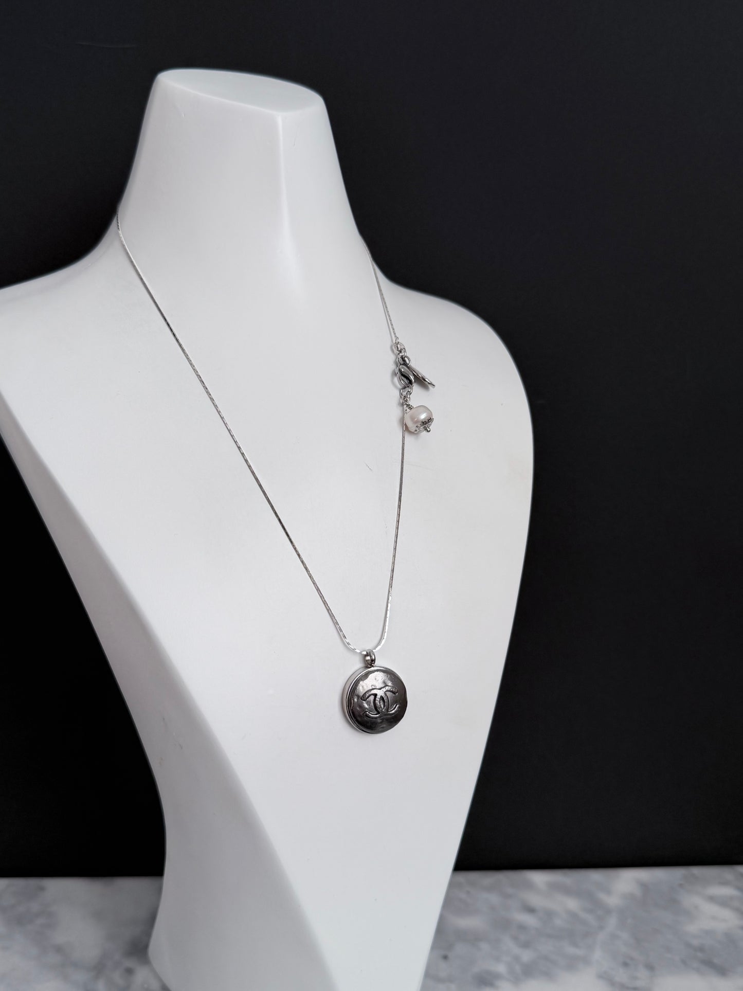 🖤 Reworked Authentic sterling silver button necklace with sterling silver chain