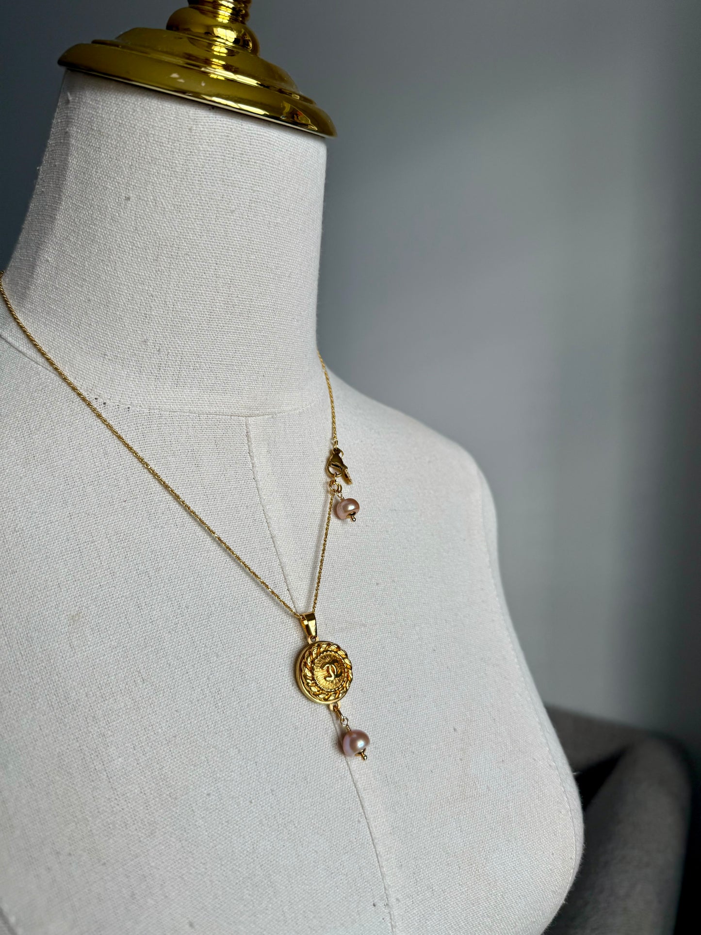 ✨ Vintage Authentic reworked Gold button Necklace. Gold vermeil over sterling silver