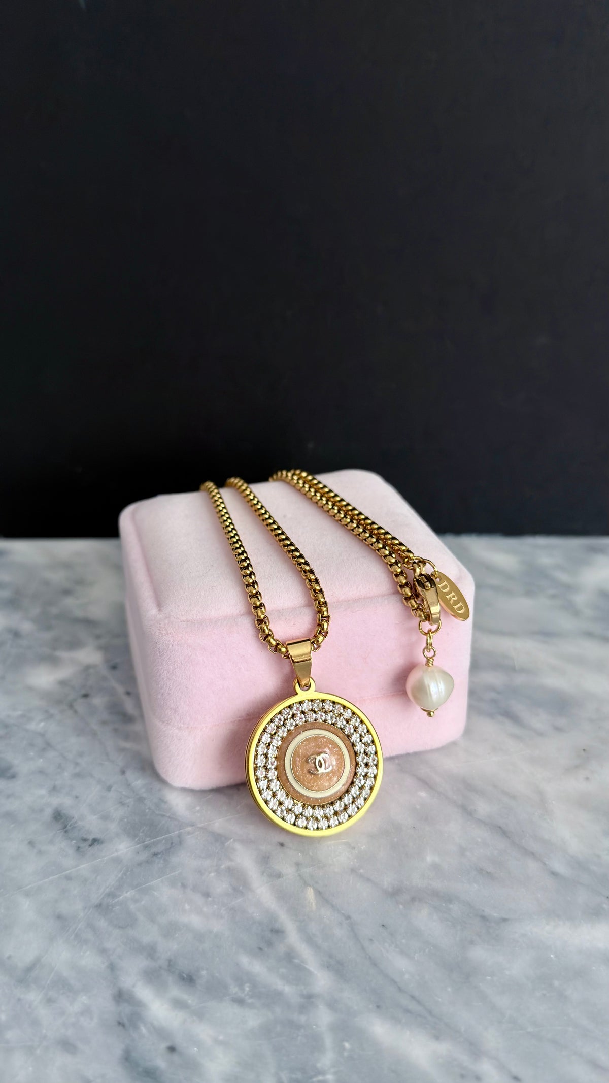 ✨ RARE Large Vintage Authentic reworked Gold button Necklace