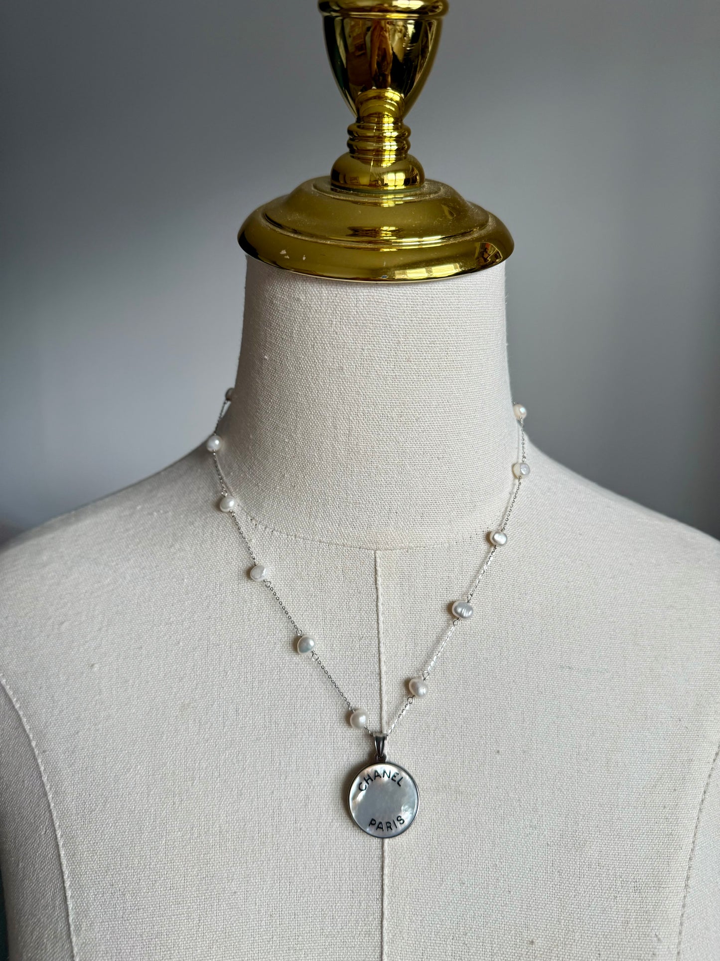 🤍 One of a kind Authentic Reworked button pearl necklace