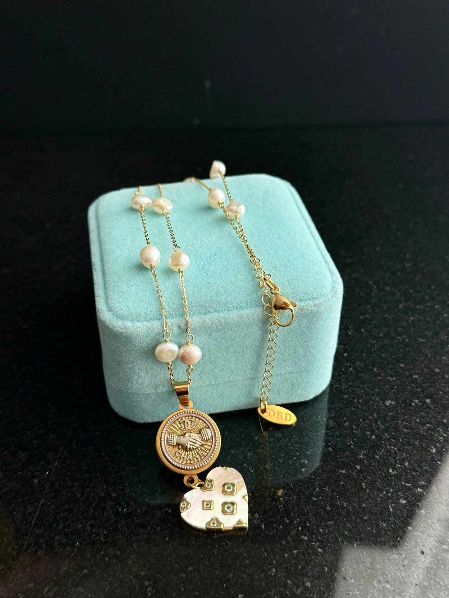 🤍 One of a kind delicate Authentic Reworked button necklace