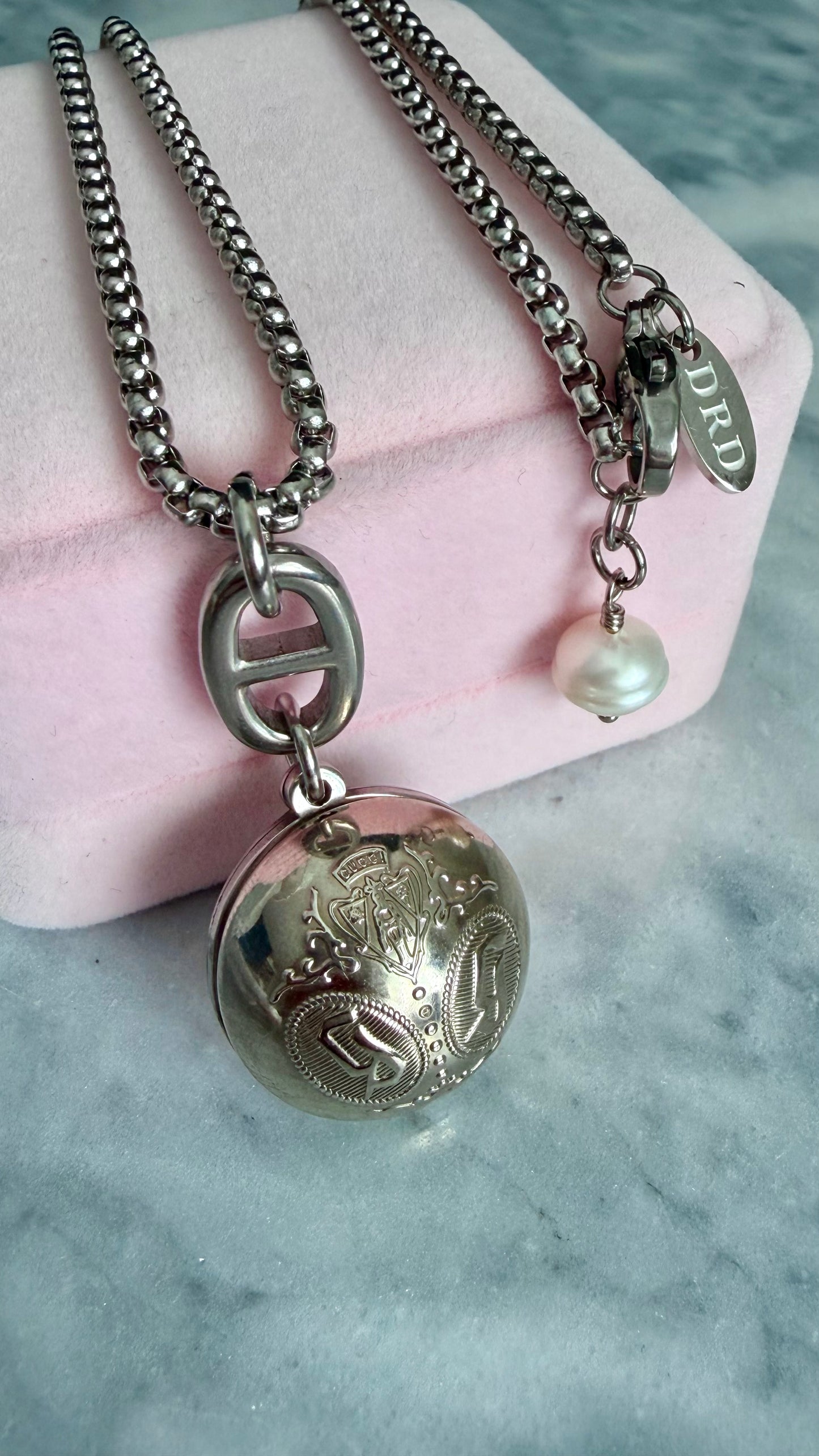 Vintage Silver Gucci charm chain necklace • high quality