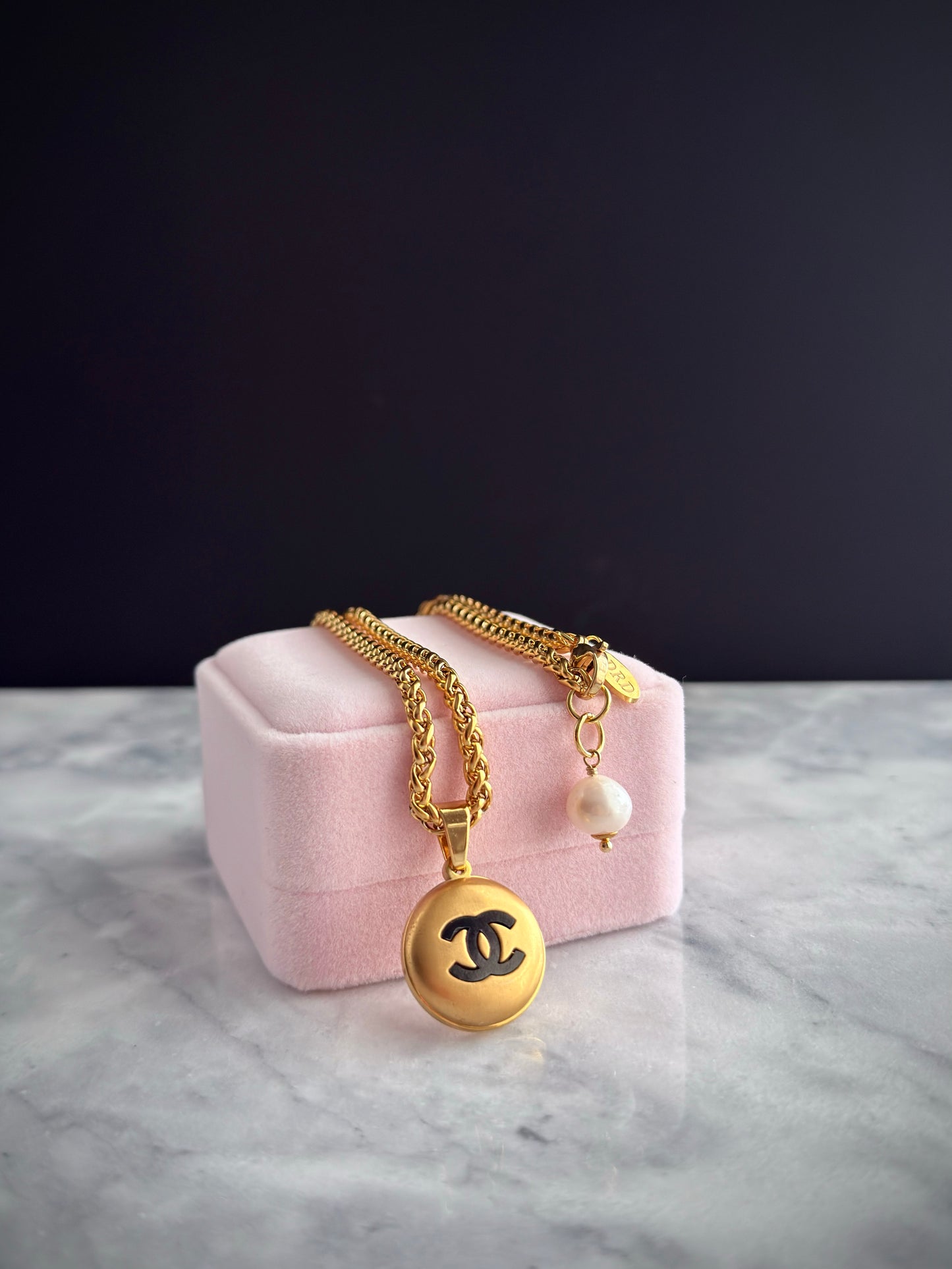 Extremely rare Large Vintage Authentic reworked Gold button Necklace