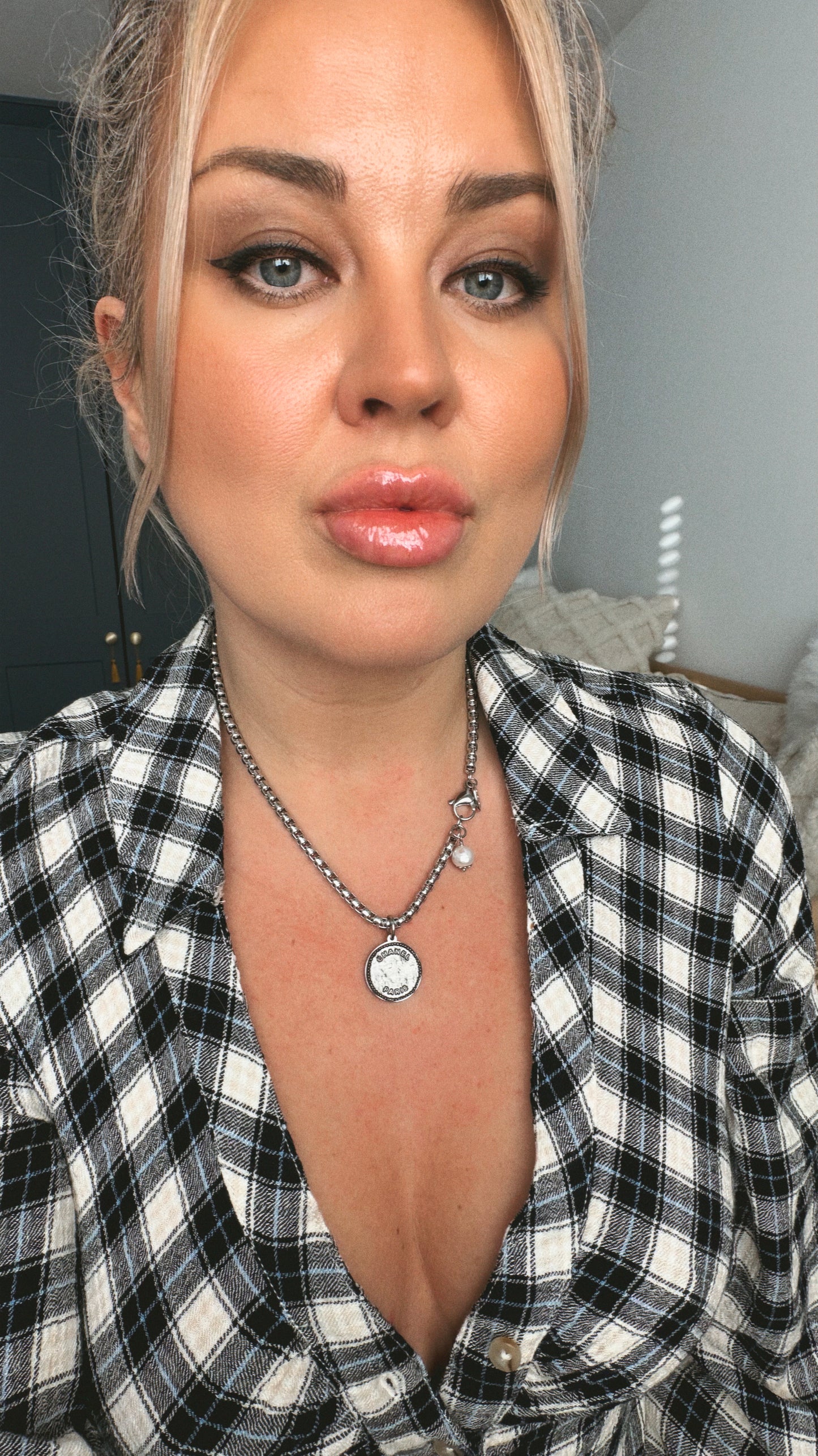 🤍 ONE OF A KIND - Authentic Reworked silver Button Double wrap Necklace