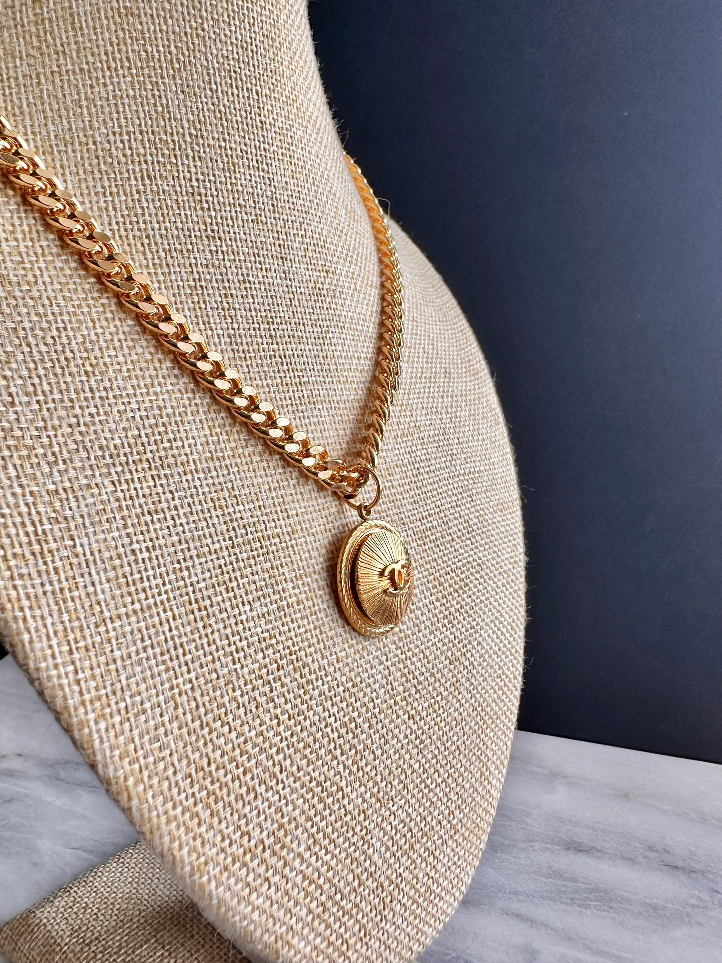 SUPER RARE Vintage Authentic reworked Gold button Necklace