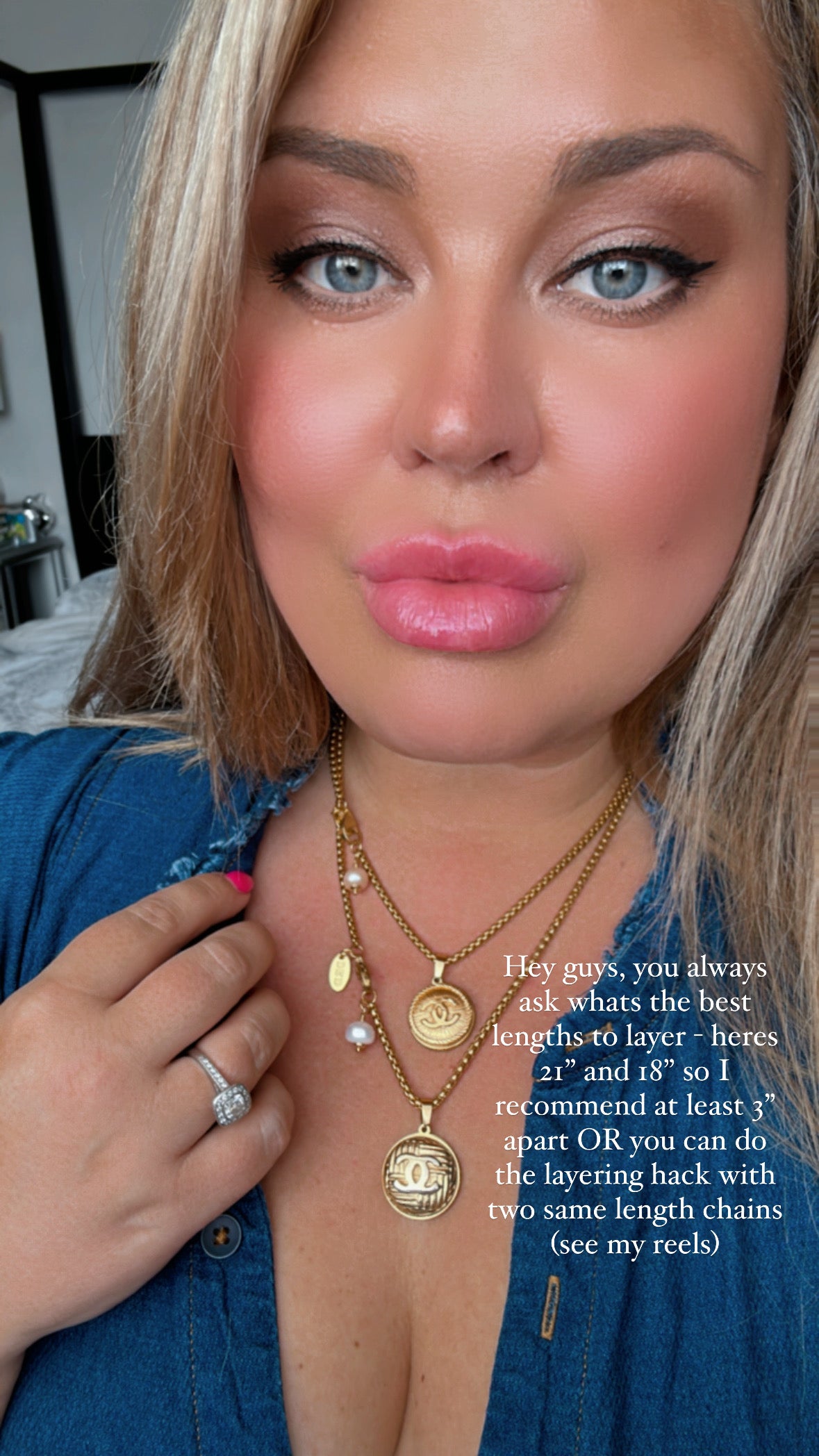 Extremely rare Vintage Authentic reworked Gold button Necklace