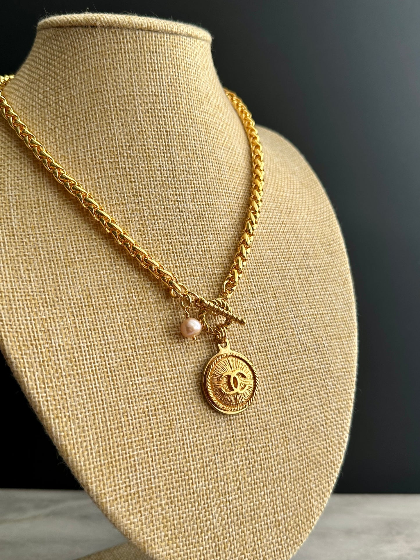 ✨ HUGE SUPER RARE Large Vintage Authentic reworked Gold button Necklace