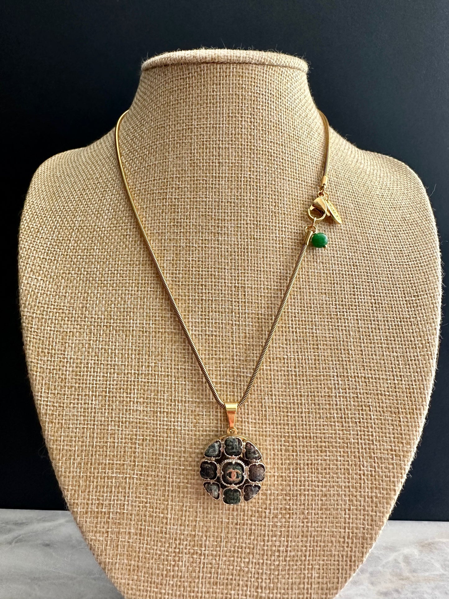 ✨ Large SUPER RARE Authentic reworked Gold button Necklace