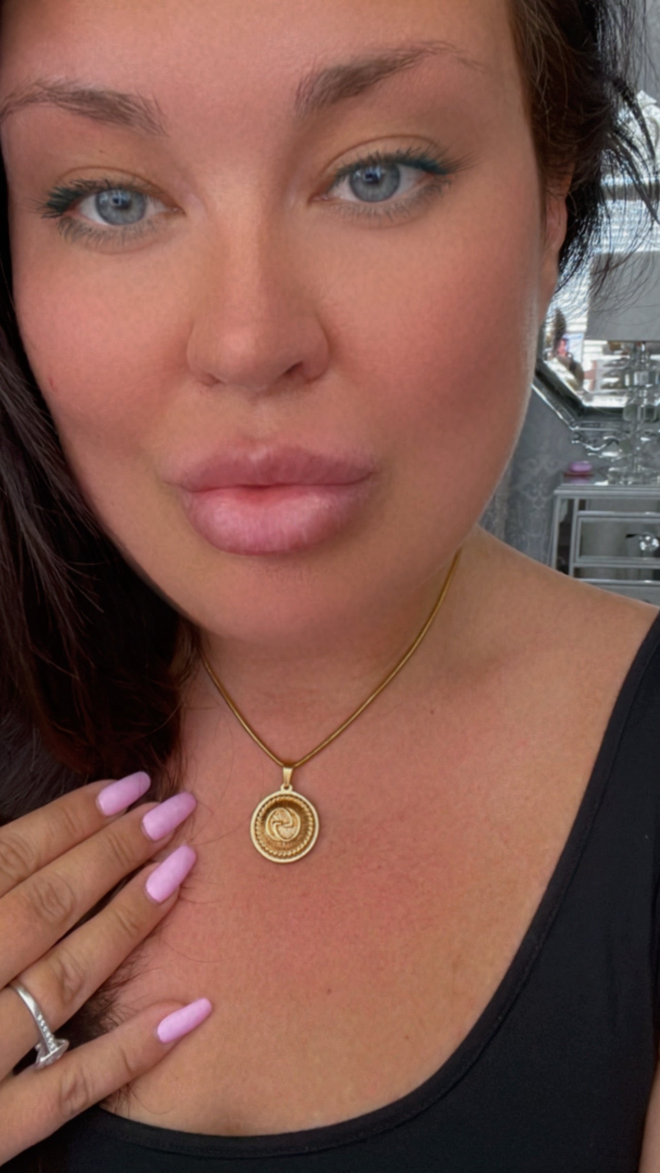 Gold reworked Gucci Y necklace • high quality