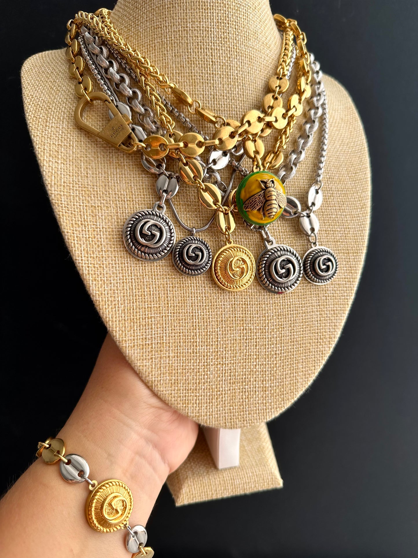 🐝 Antique Gold Gucci charm chain necklace • high quality wheat chain