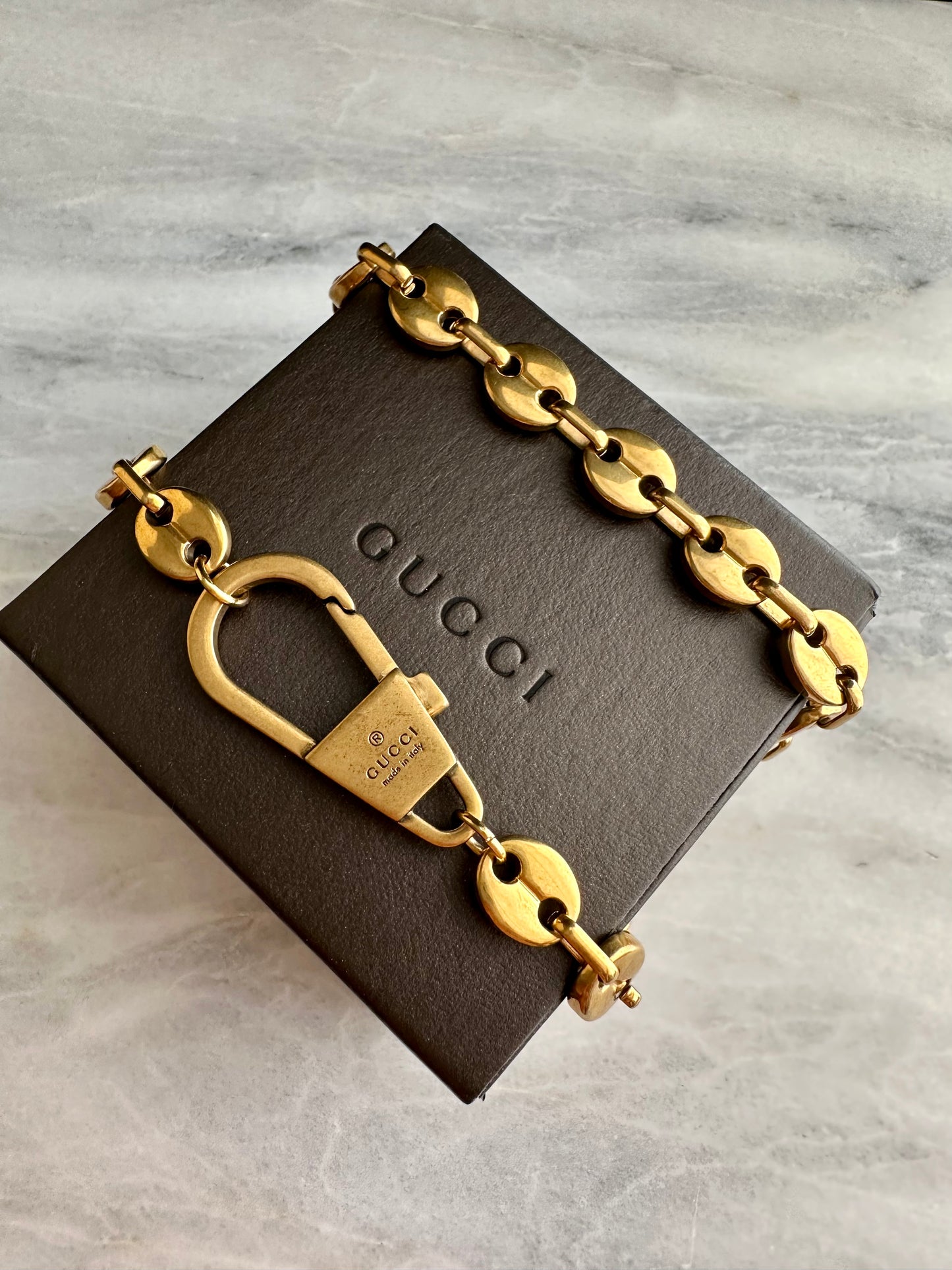 🐝 Antique Gold Vintage Gucci Keychain charm chain choker • high quality wheat chain