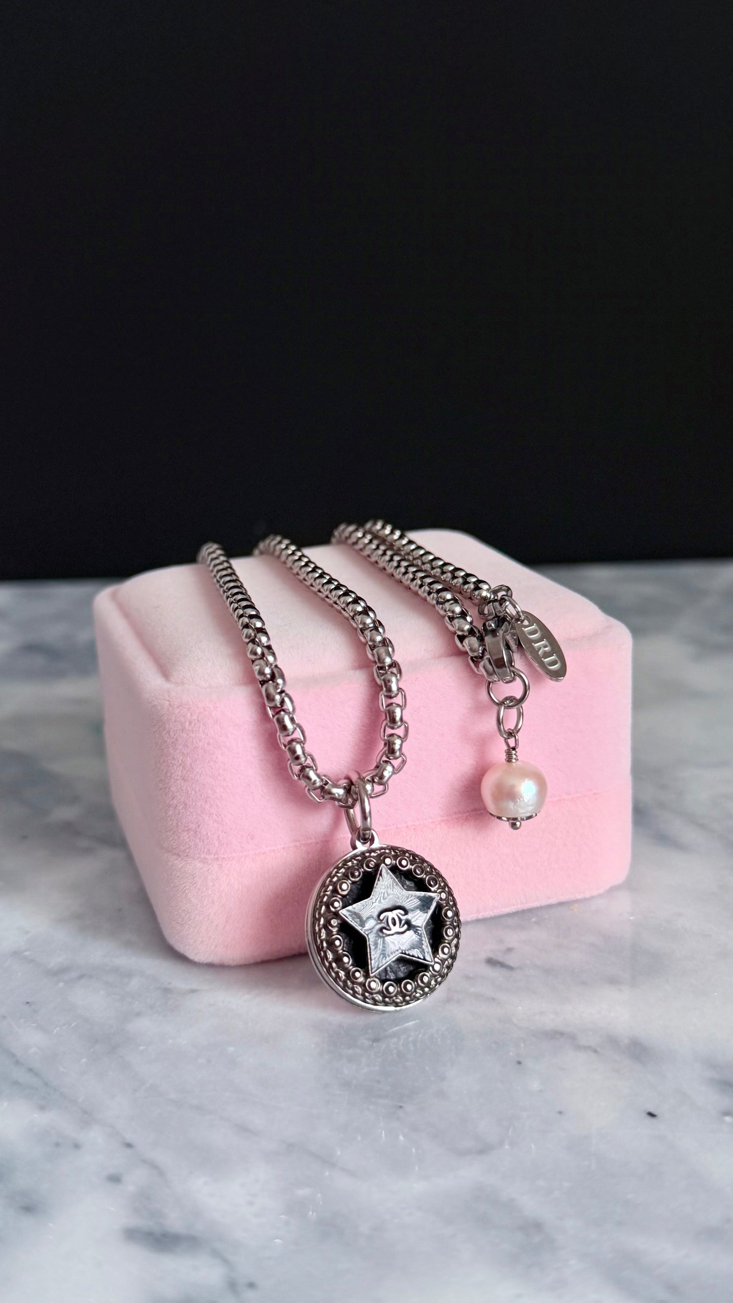 ⭐️ STAR • Authentic Reworked Button Necklace