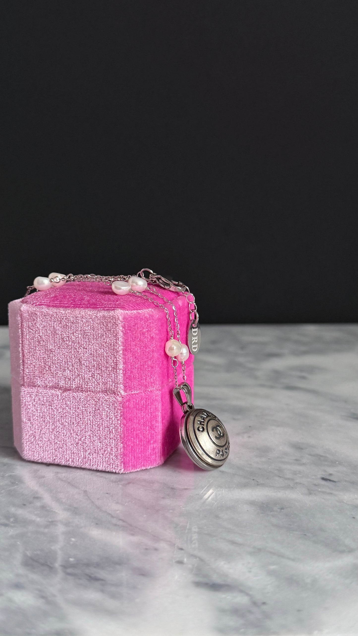 🖤 One of a kind delicate Authentic Reworked button necklace