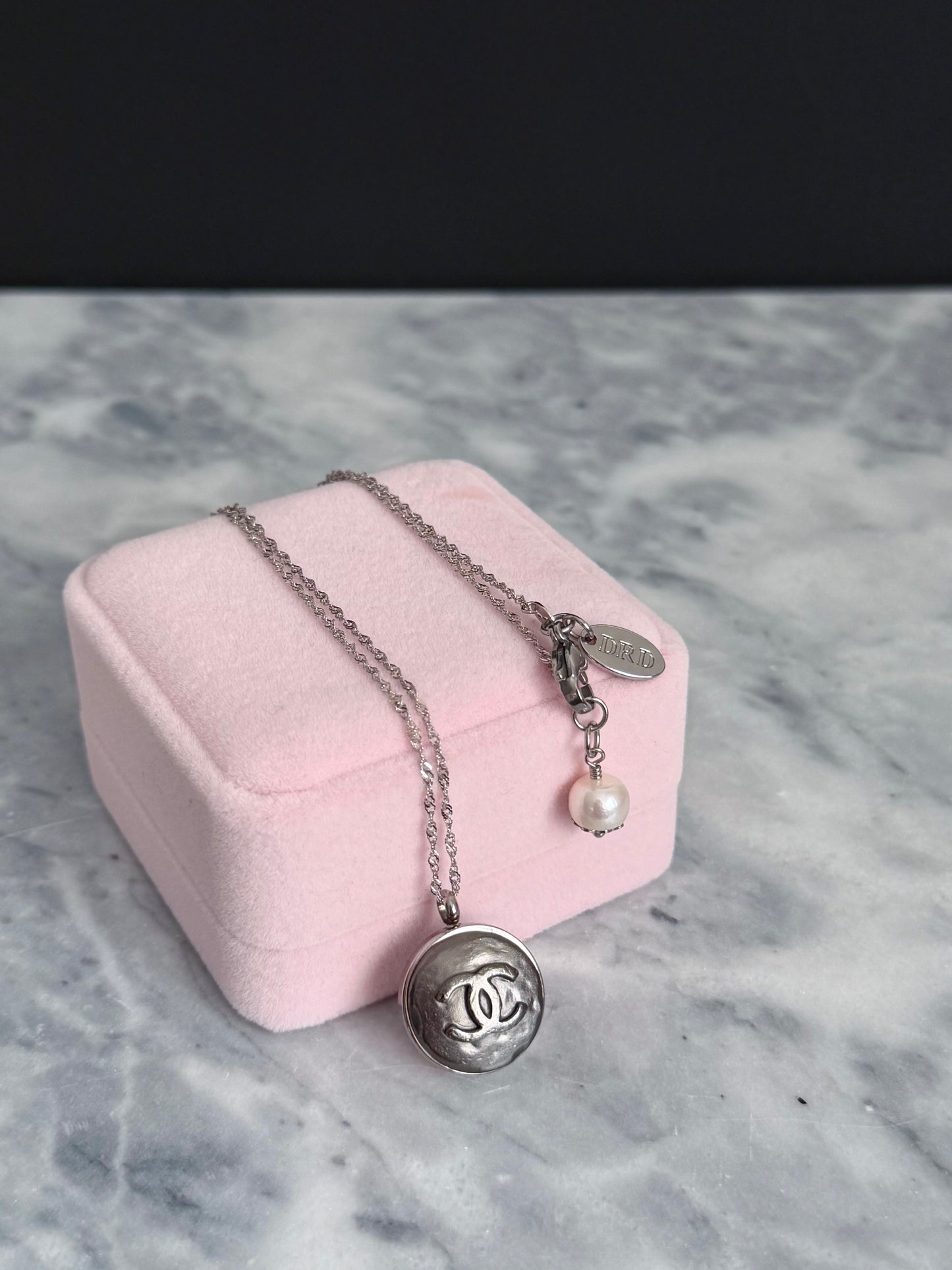 🖤 Reworked Authentic sterling silver button necklace with sterling silver chain