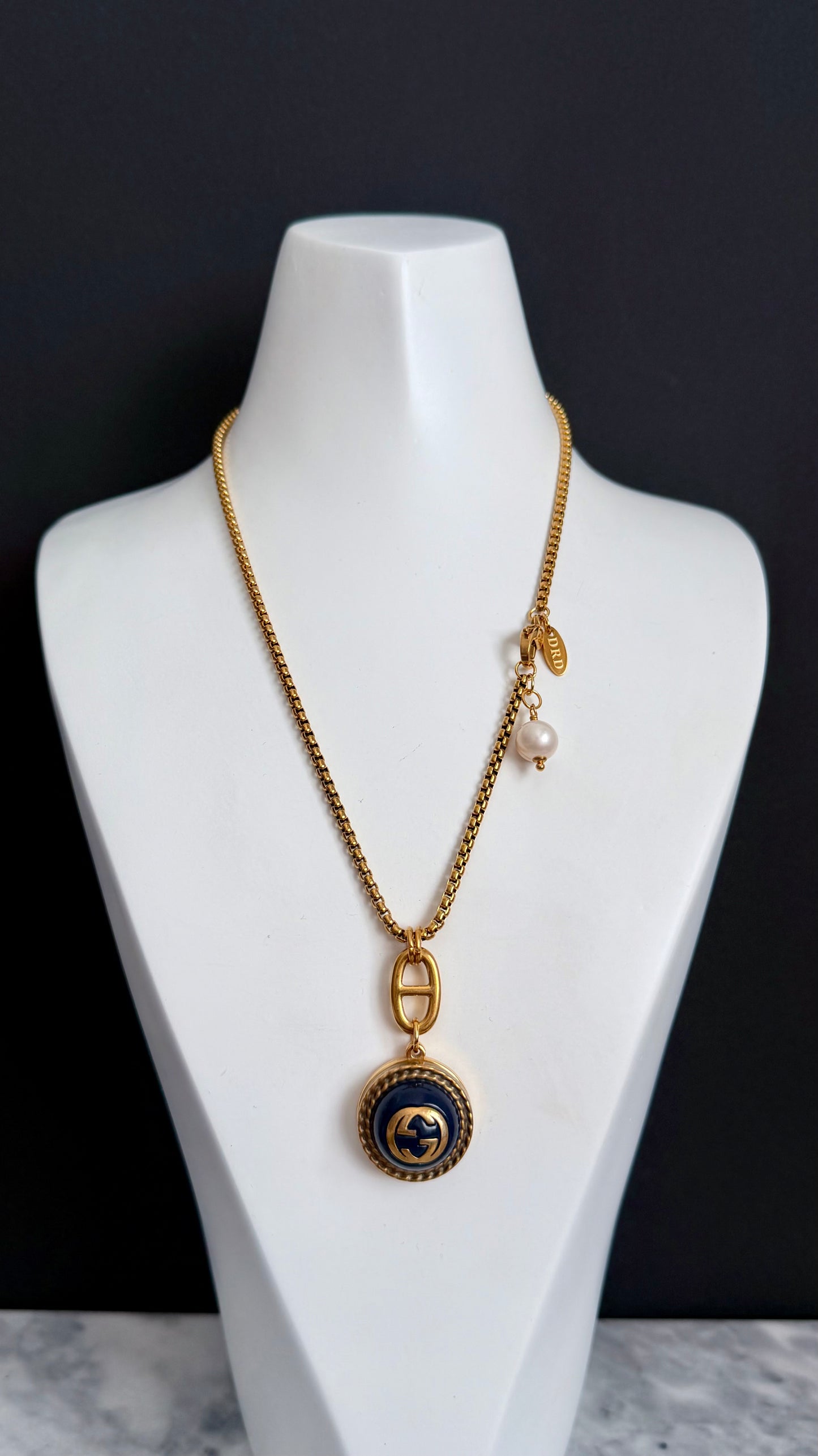 Vintage Gold Gucci charm chain necklace • extremely rare