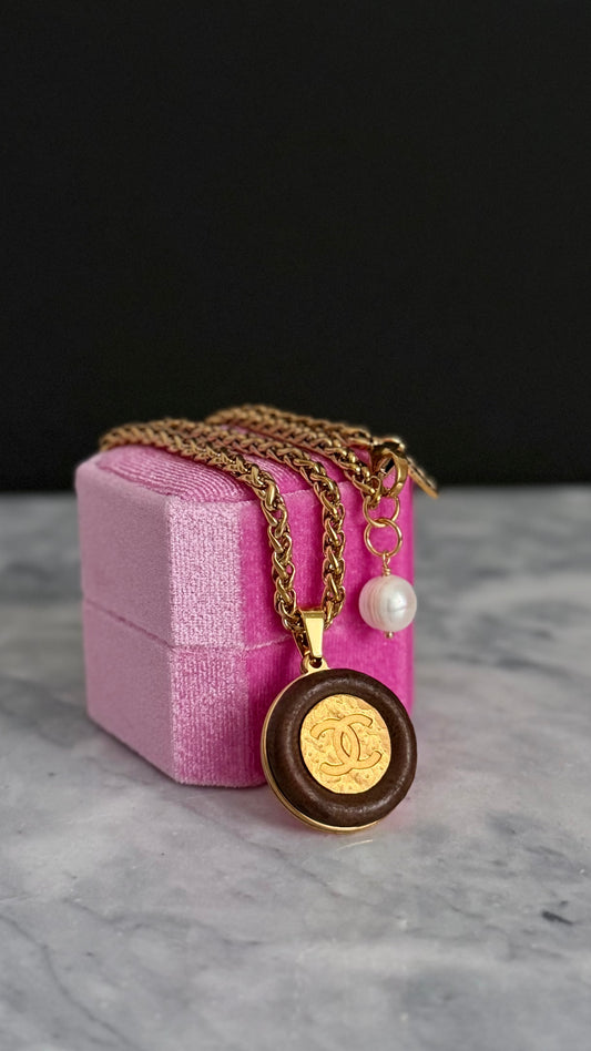 🤎 HUGE EXTREMELY RARE reworked button necklace