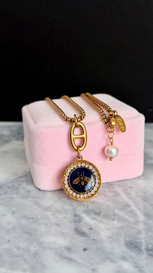 ✨🐝💙Vintage Gold Gucci charm chain necklace • extremely rare ✨