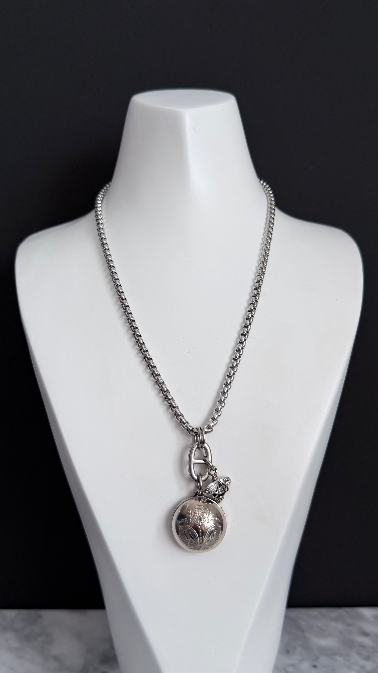 🐝 Vintage Silver Gucci charm chain necklace • high quality