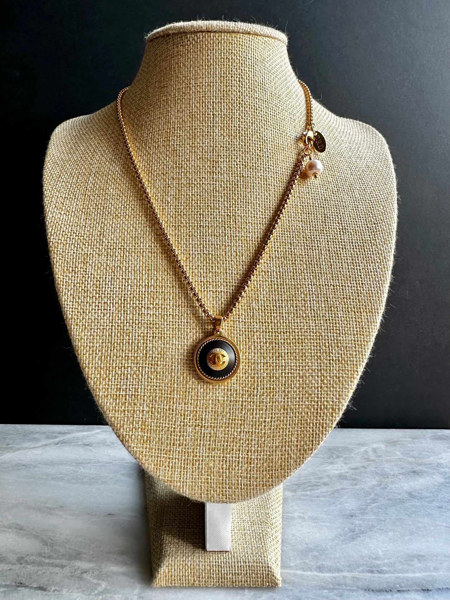 “Kitty” Vintage Authentic reworked Gold button Necklace