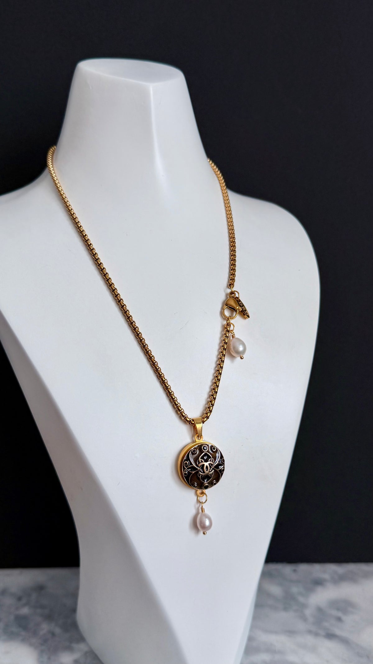 ❤️ reworked button necklace