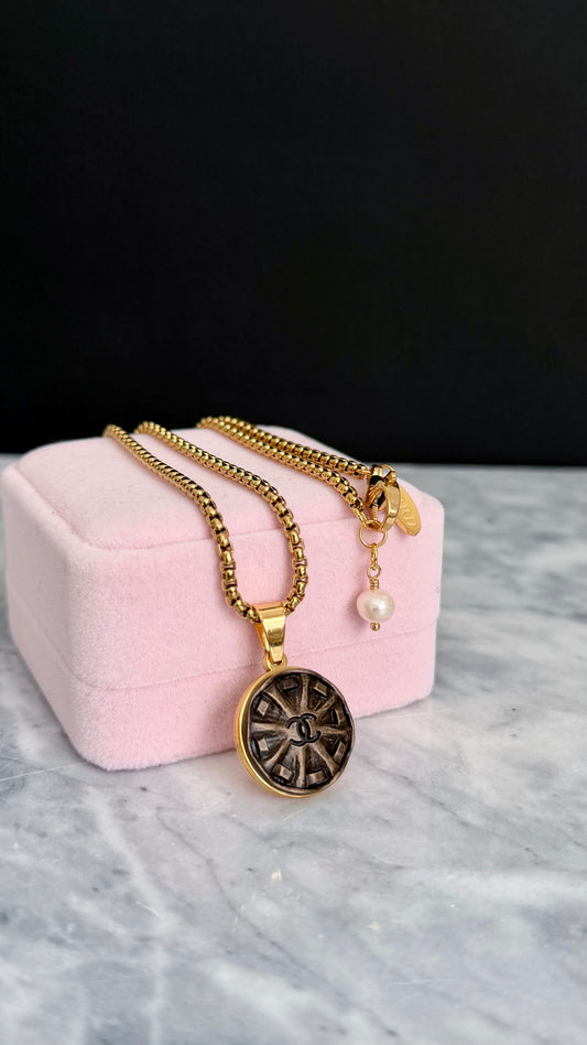 ✨ Vintage Authentic reworked Antique Gold button Necklace