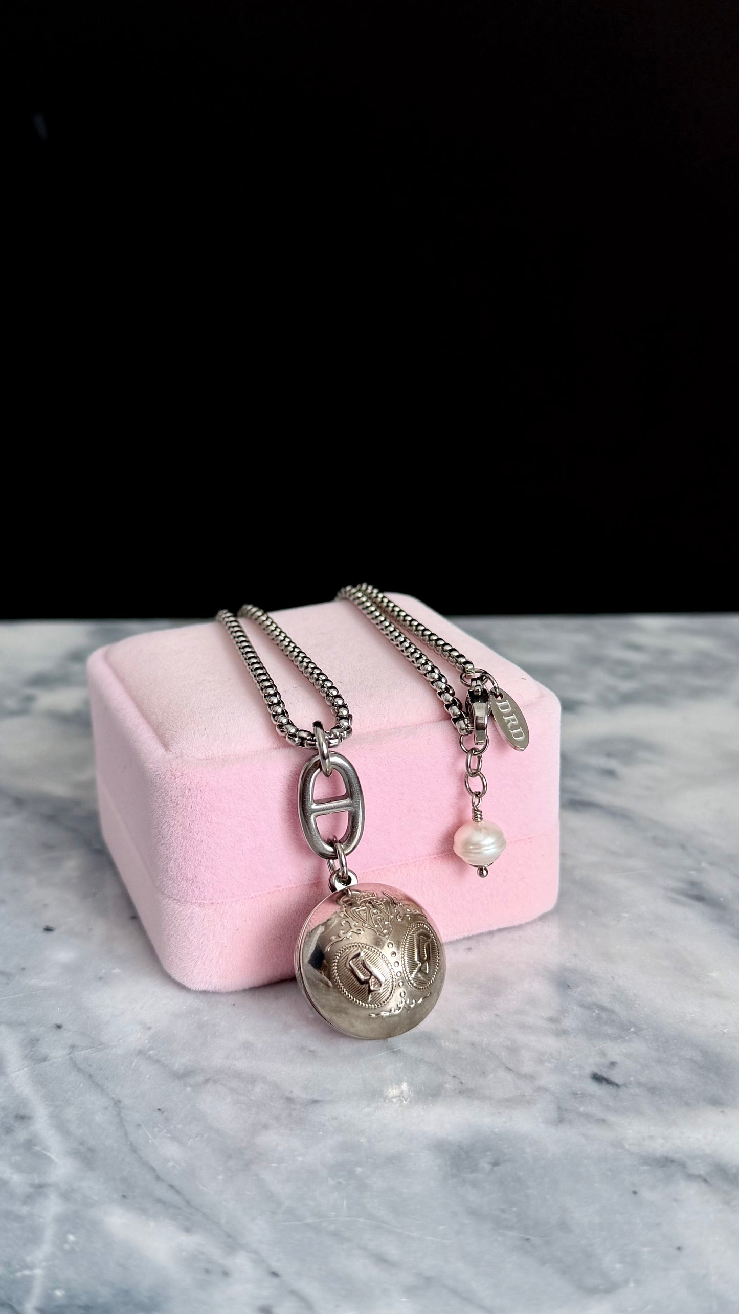 Vintage Silver Gucci charm chain necklace • high quality