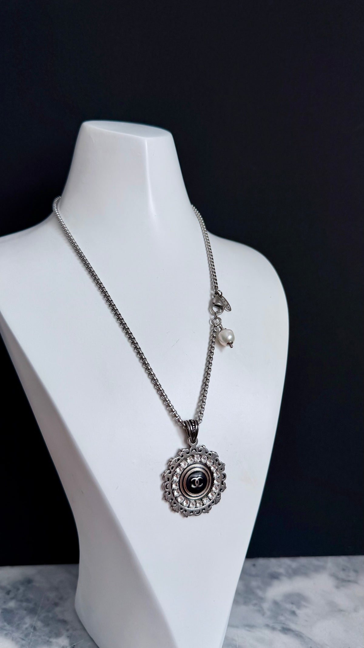 ✨ RARE Large Vintage Authentic reworked silver button Necklace