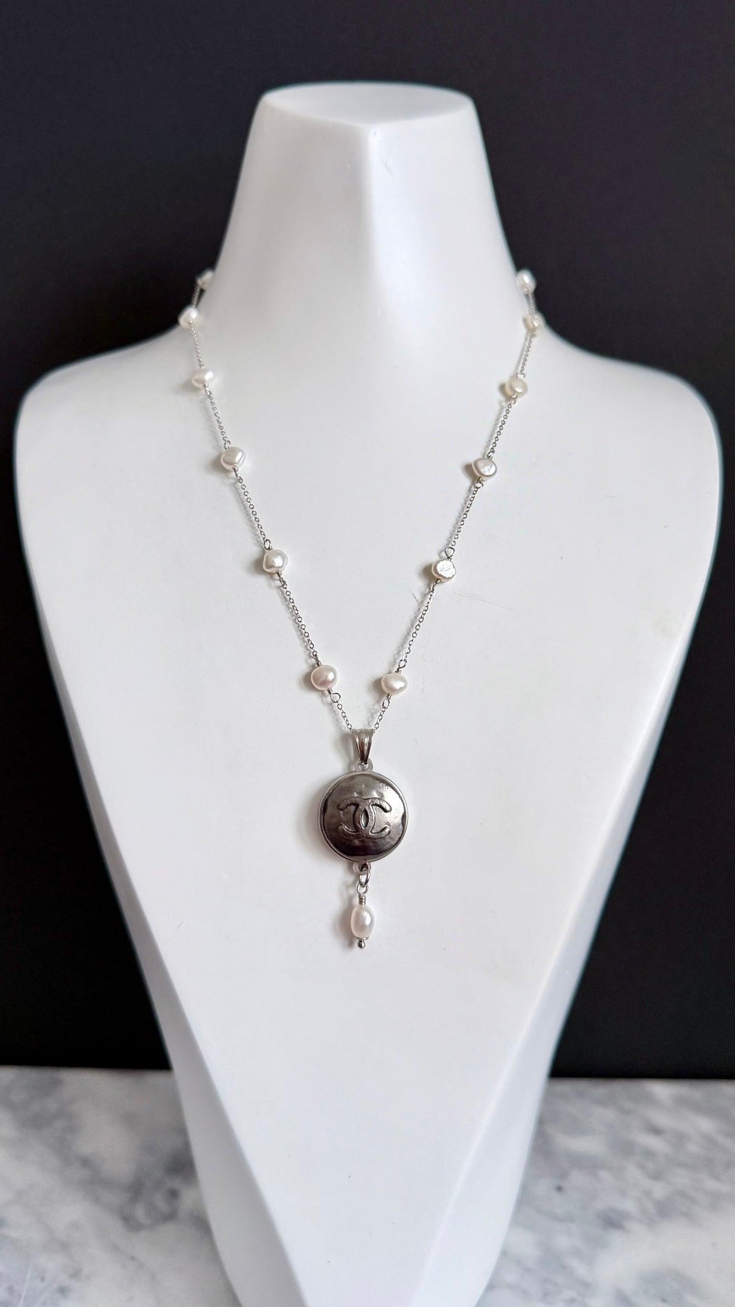 🖤 One of a kind delicate Authentic Reworked button necklace