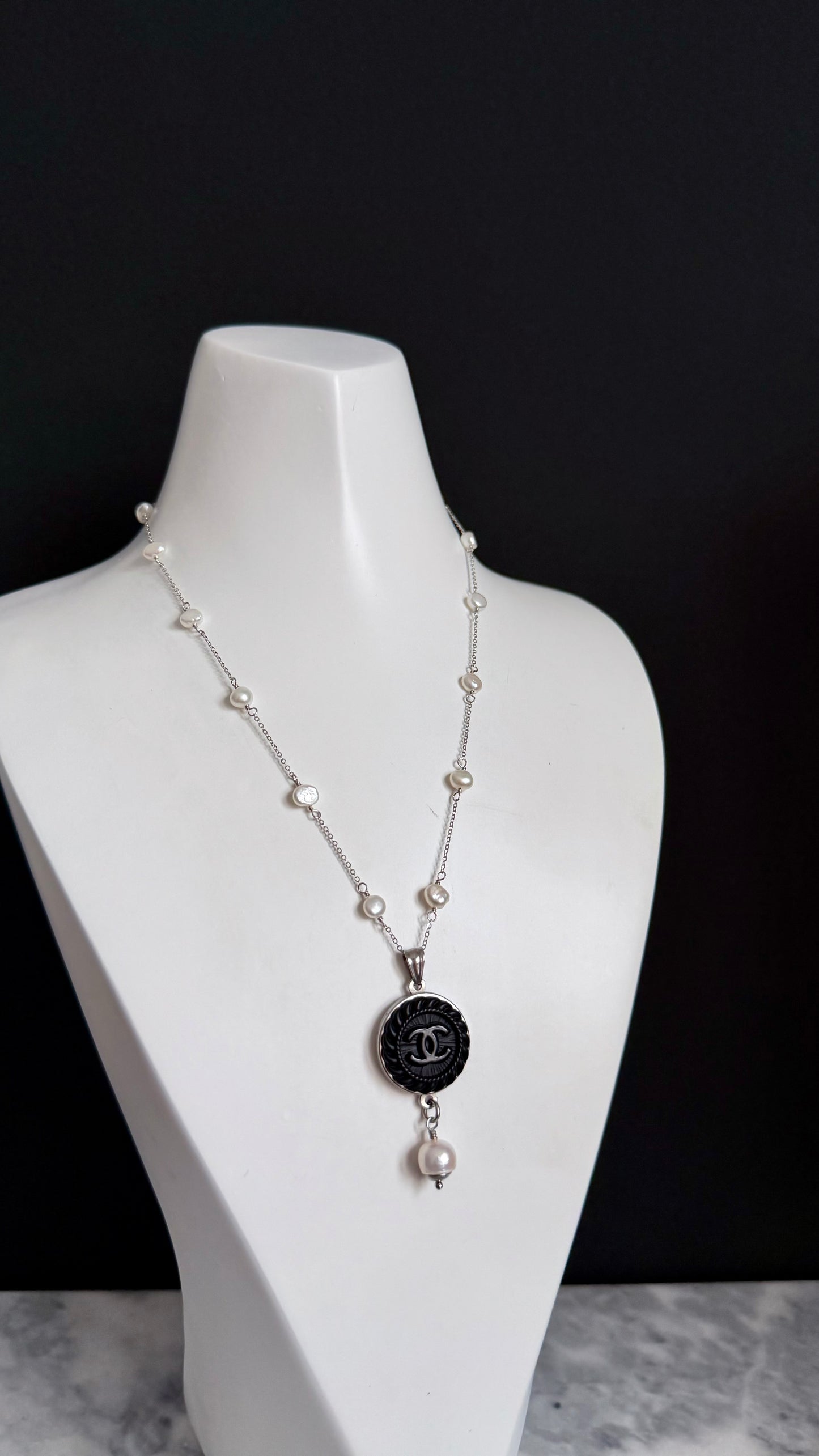 🖤 One of a kind delicate Authentic Reworked button necklace