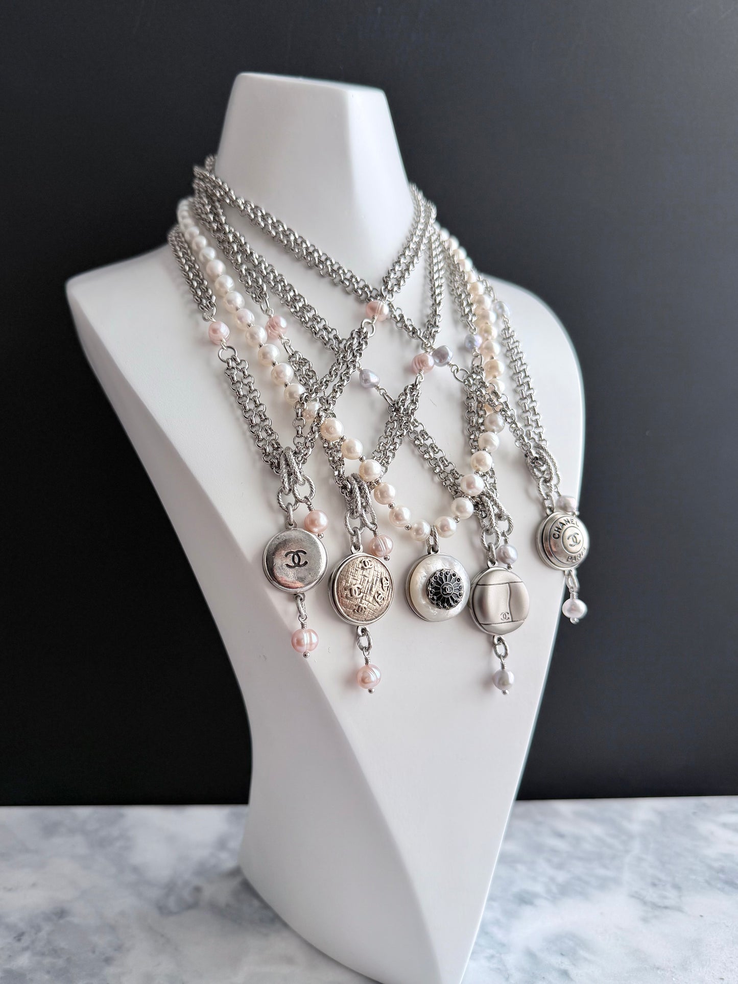 🤍 ONE OF A KIND - Authentic Button genuine pearl Necklace