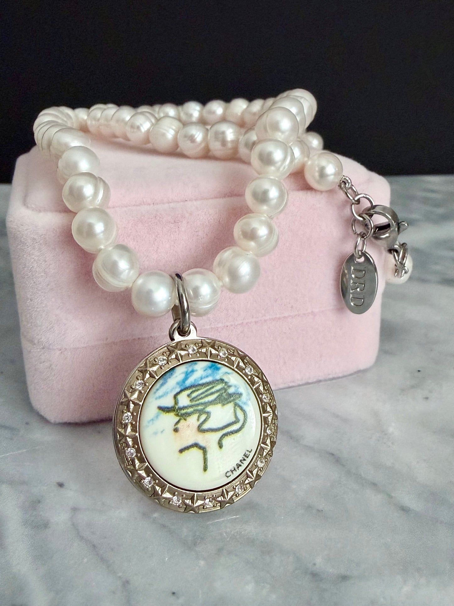 🤍 ONE OF A KIND - Authentic Button genuine pearl Necklace