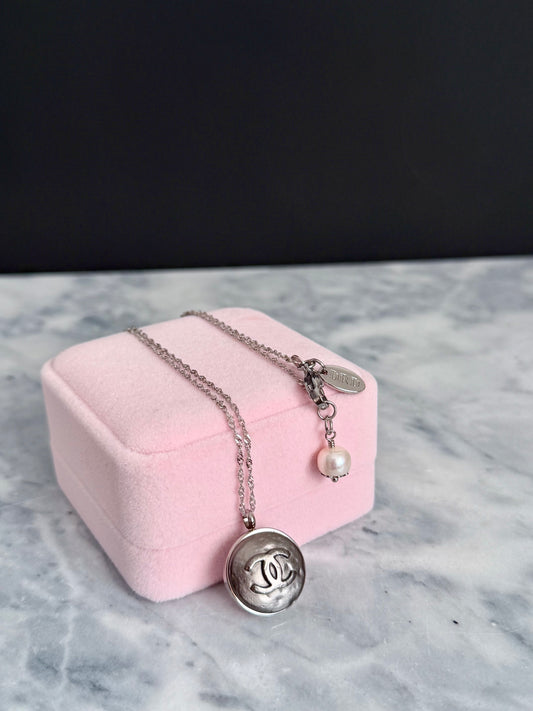 🖤 Reworked Authentic sterling silver button necklace with sterling silver chain