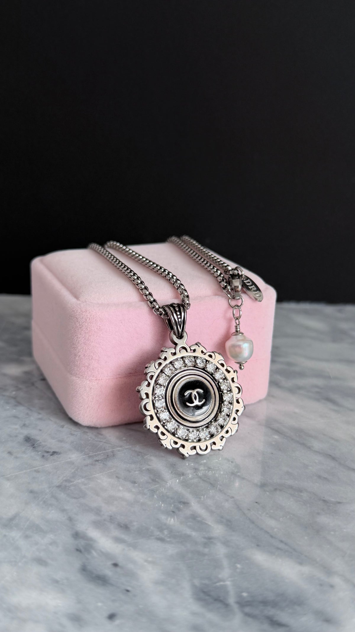 ✨ RARE Large Vintage Authentic reworked silver button Necklace