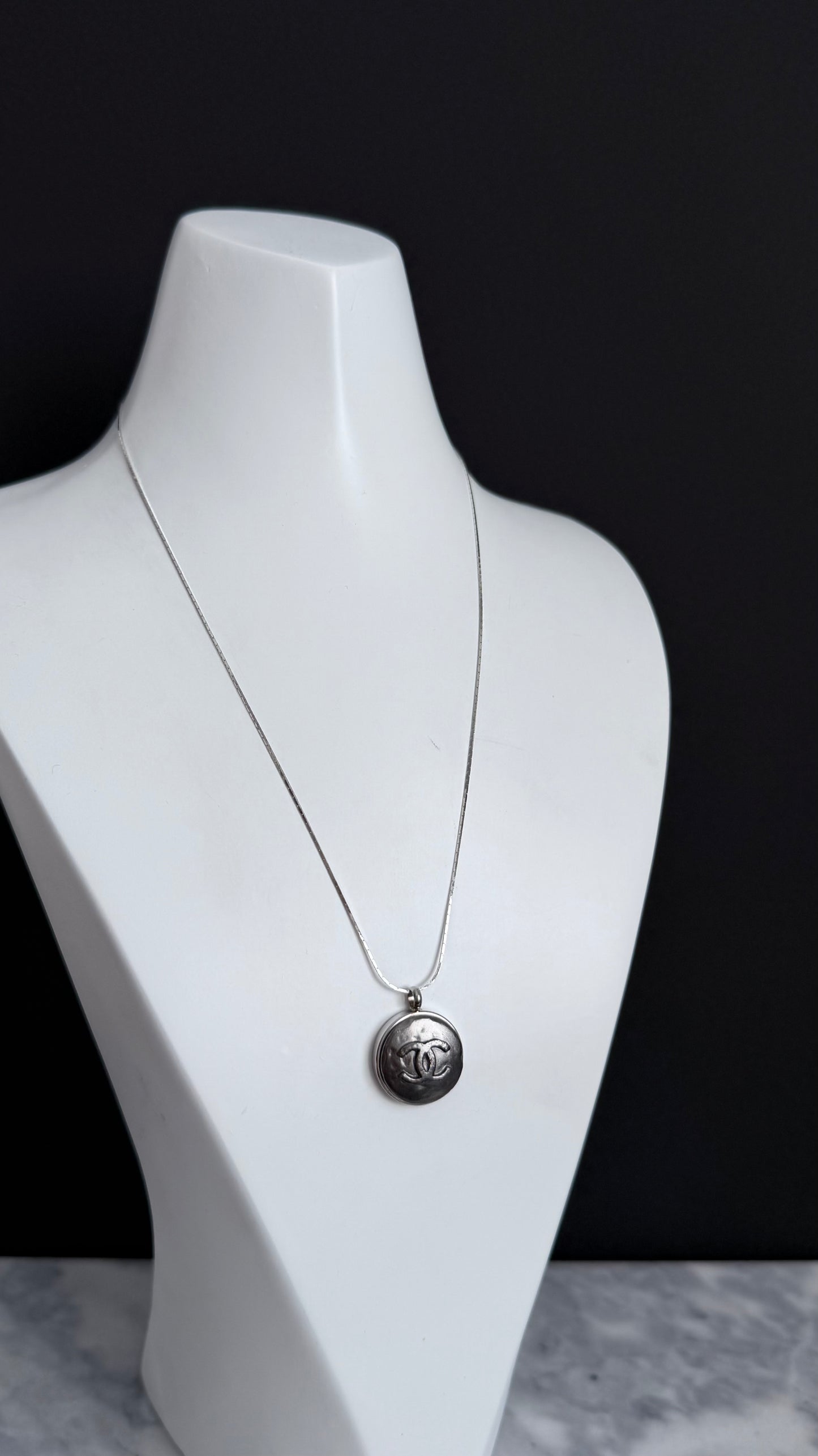 🖤 Reworked Authentic sterling silver button necklace with sterling silver chain