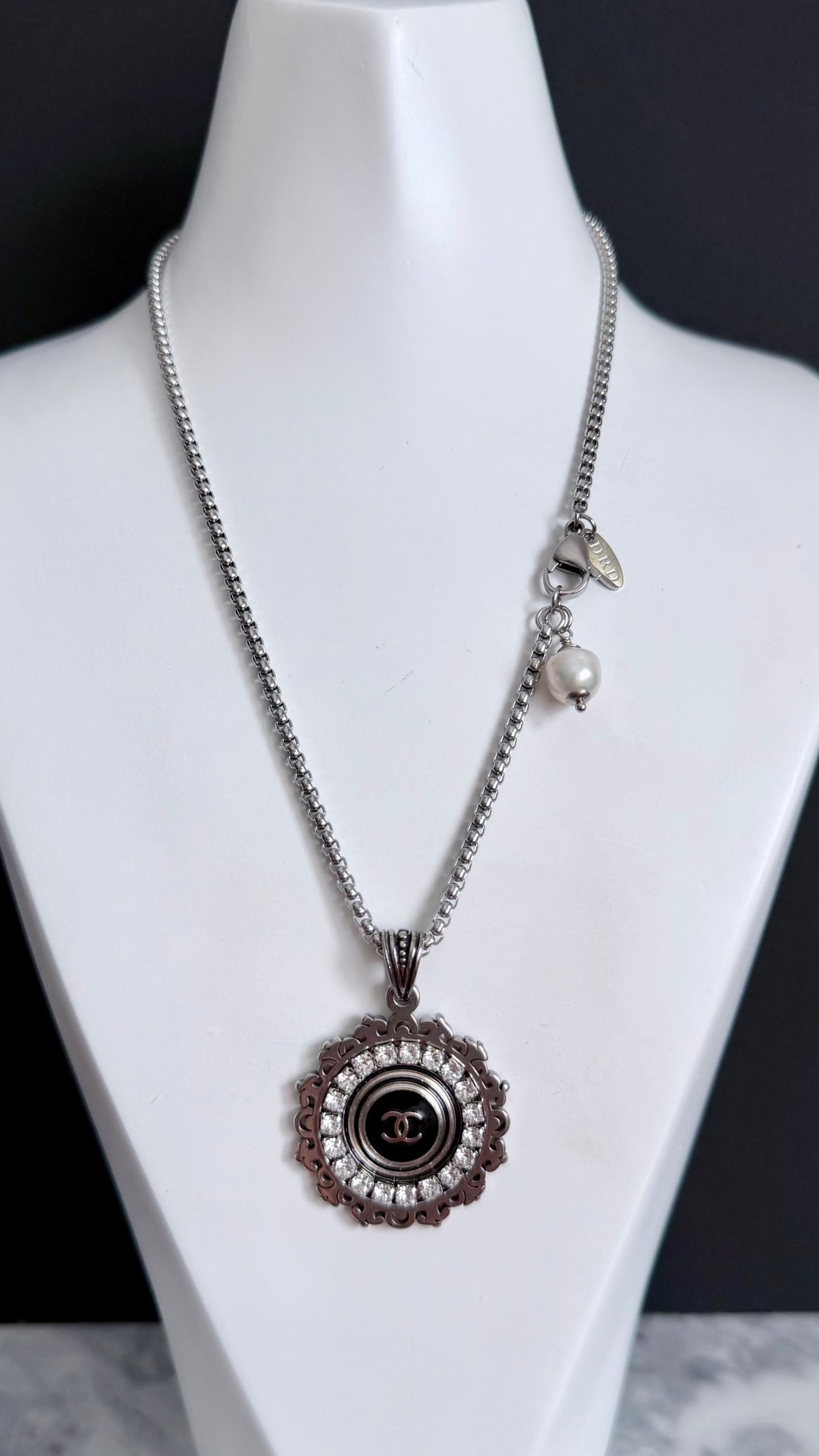 ✨ RARE Large Vintage Authentic reworked silver button Necklace