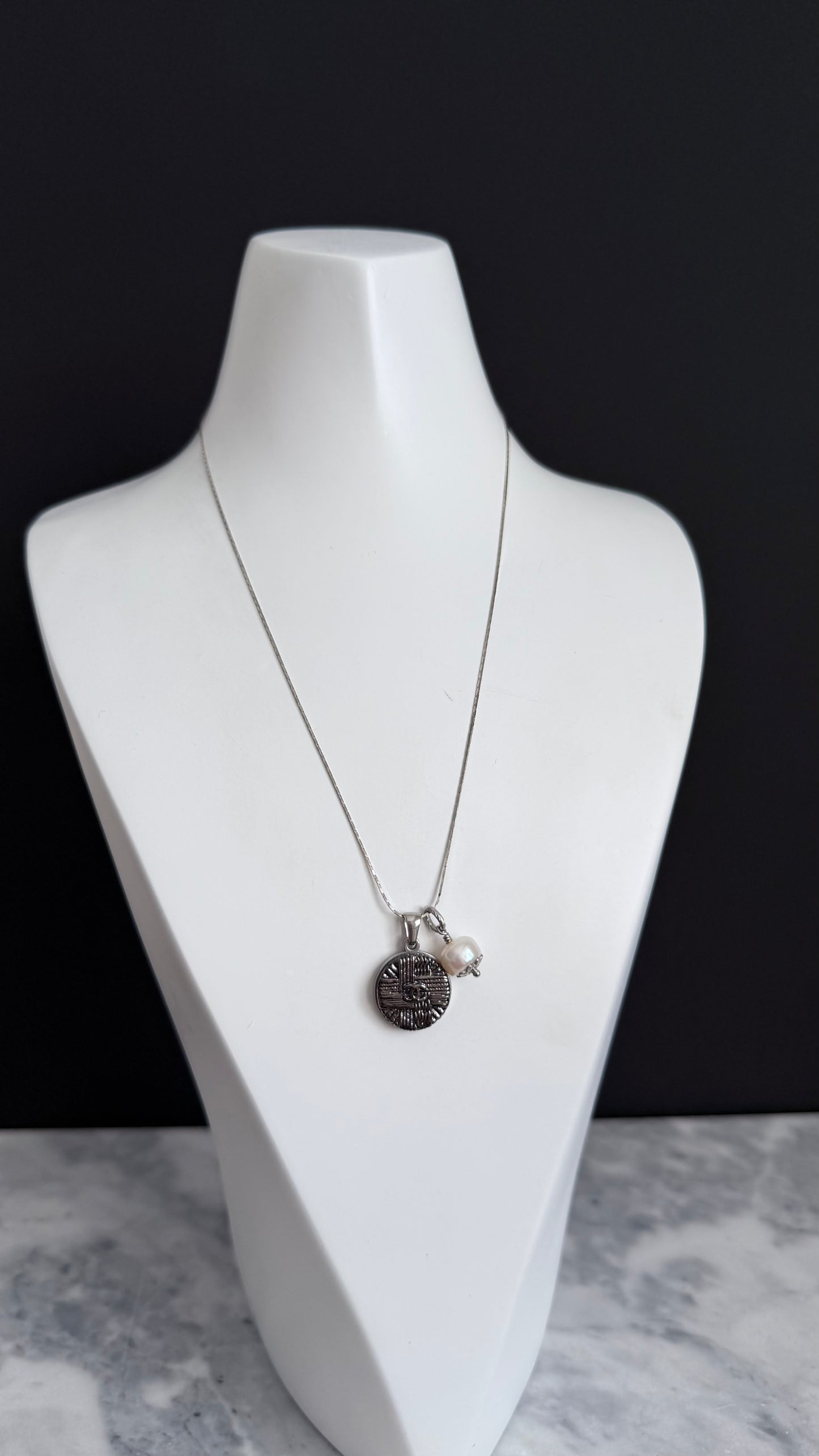 🖤 Reworked Authentic sterling silver button necklace with sterling silver chain