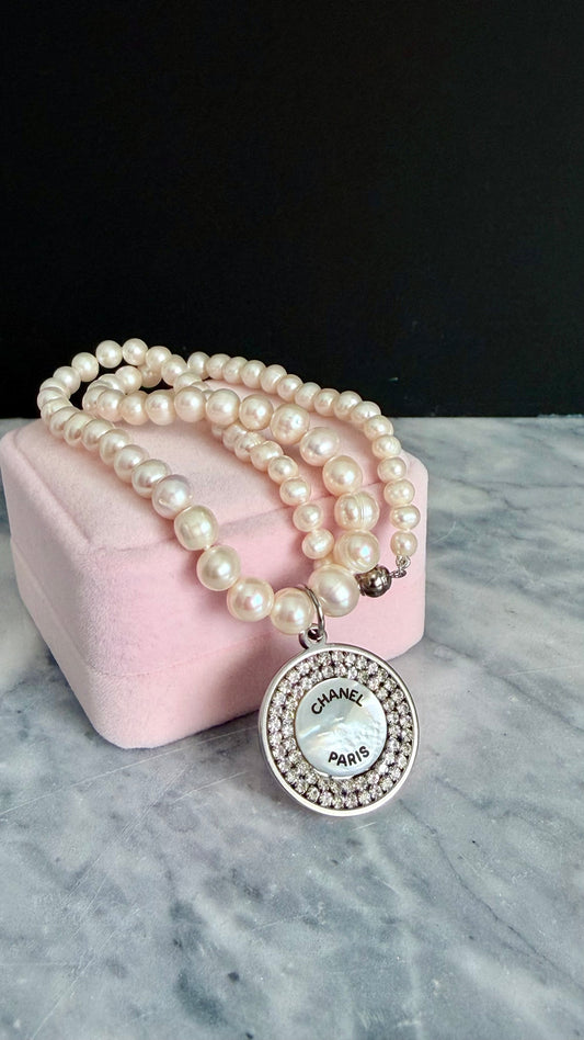 🤍 ONE OF A KIND - Authentic Button genuine pearl Necklace