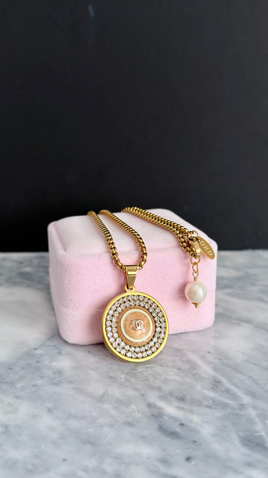 ✨ RARE Large Vintage Authentic reworked Gold button Necklace