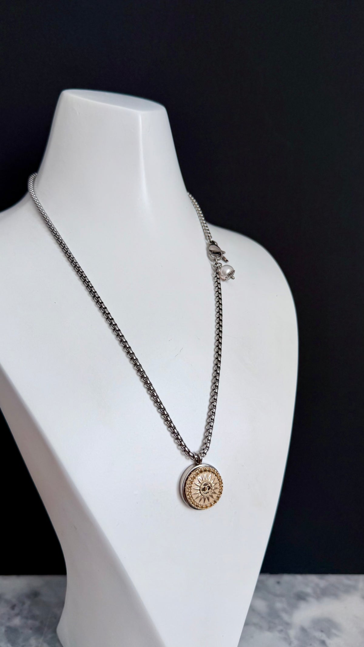 💖 Small Mixed metal Authentic silver chain button necklace