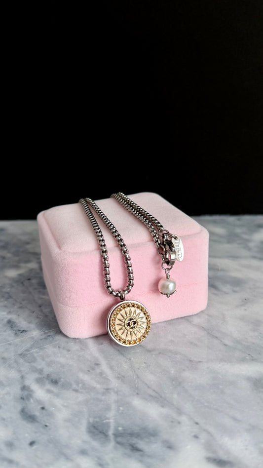 💖 Small Mixed metal Authentic silver chain button necklace