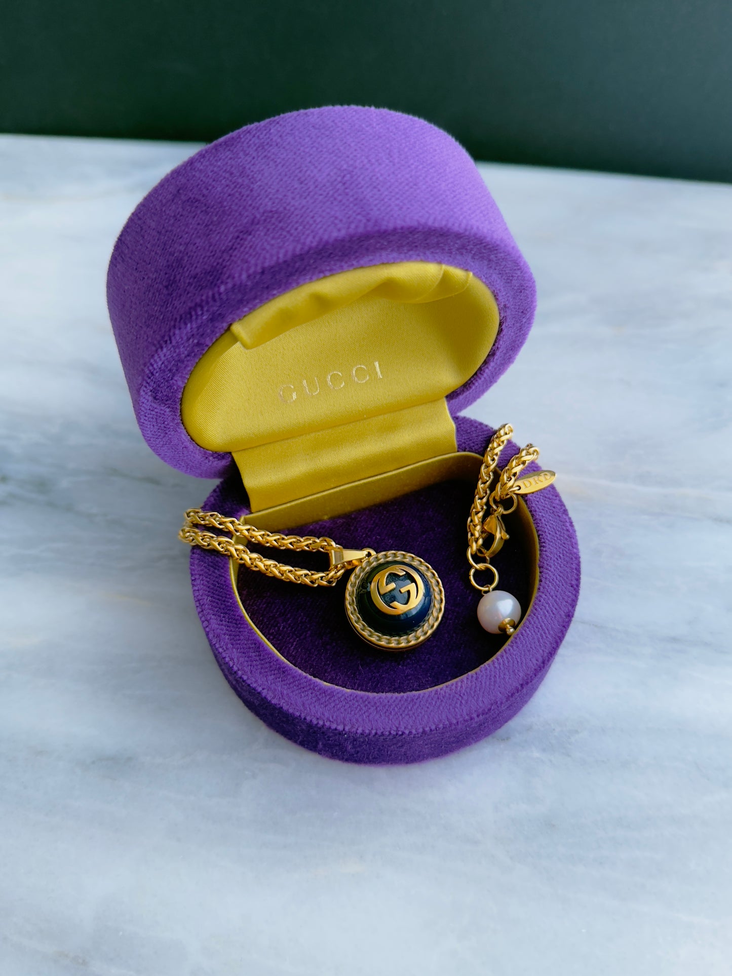 Antique Gold reworked Gucci button necklace • high quality