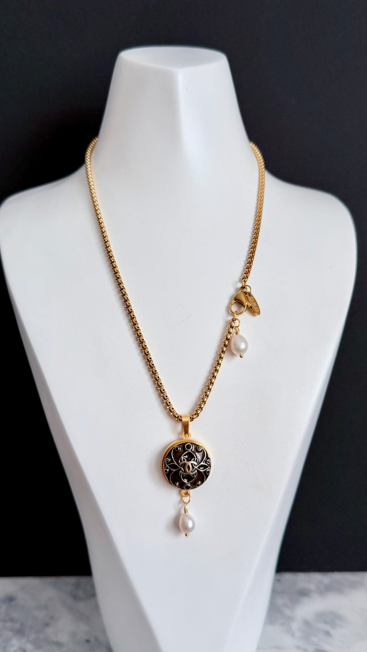 ❤️ reworked button necklace