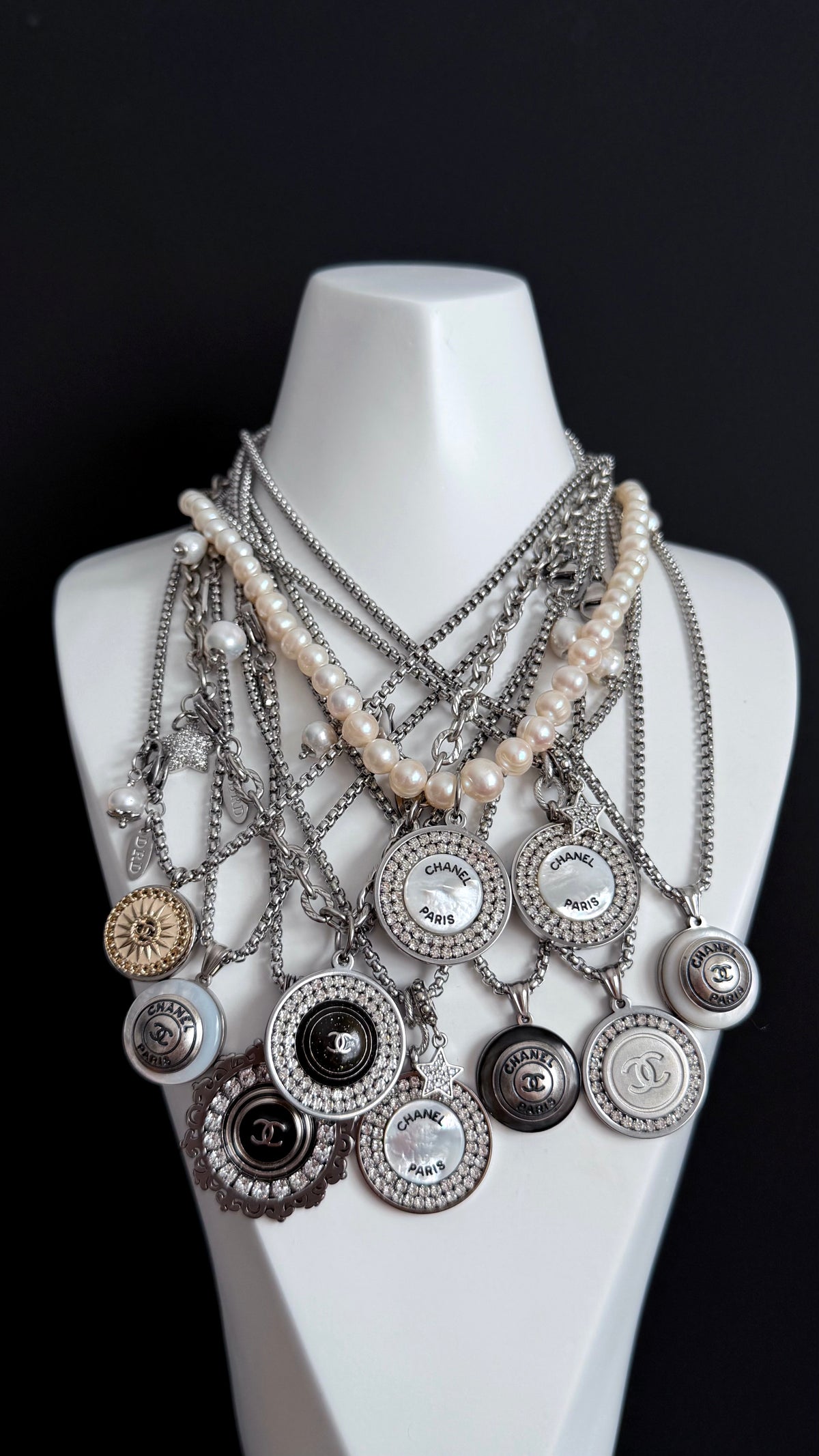 ✨ RARE Large Vintage Authentic reworked silver button Necklace