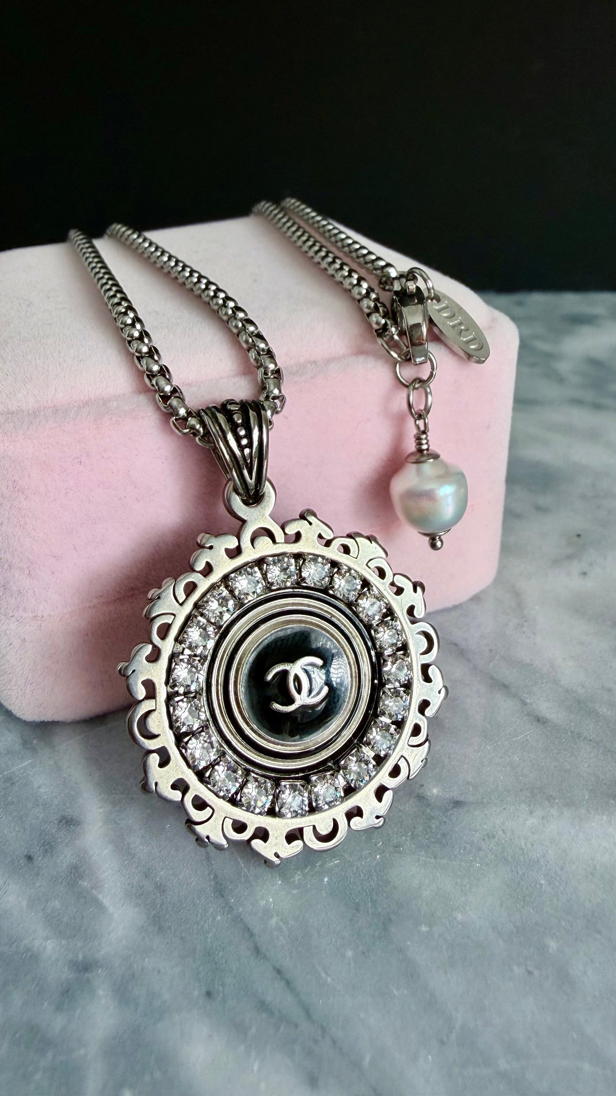 ✨ RARE Large Vintage Authentic reworked silver button Necklace